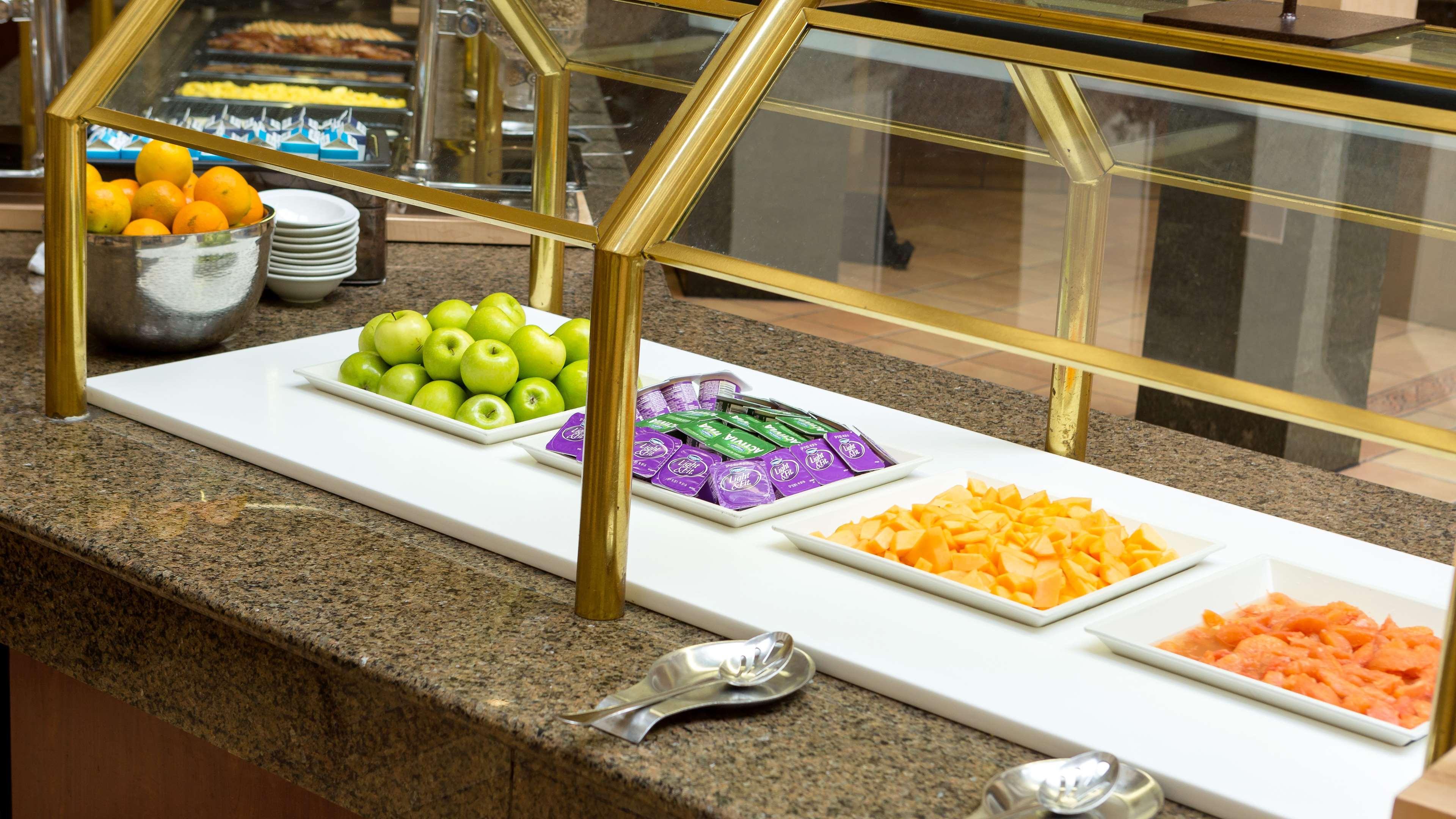 Embassy Suites By Hilton Columbia Greystone Exteriér fotografie