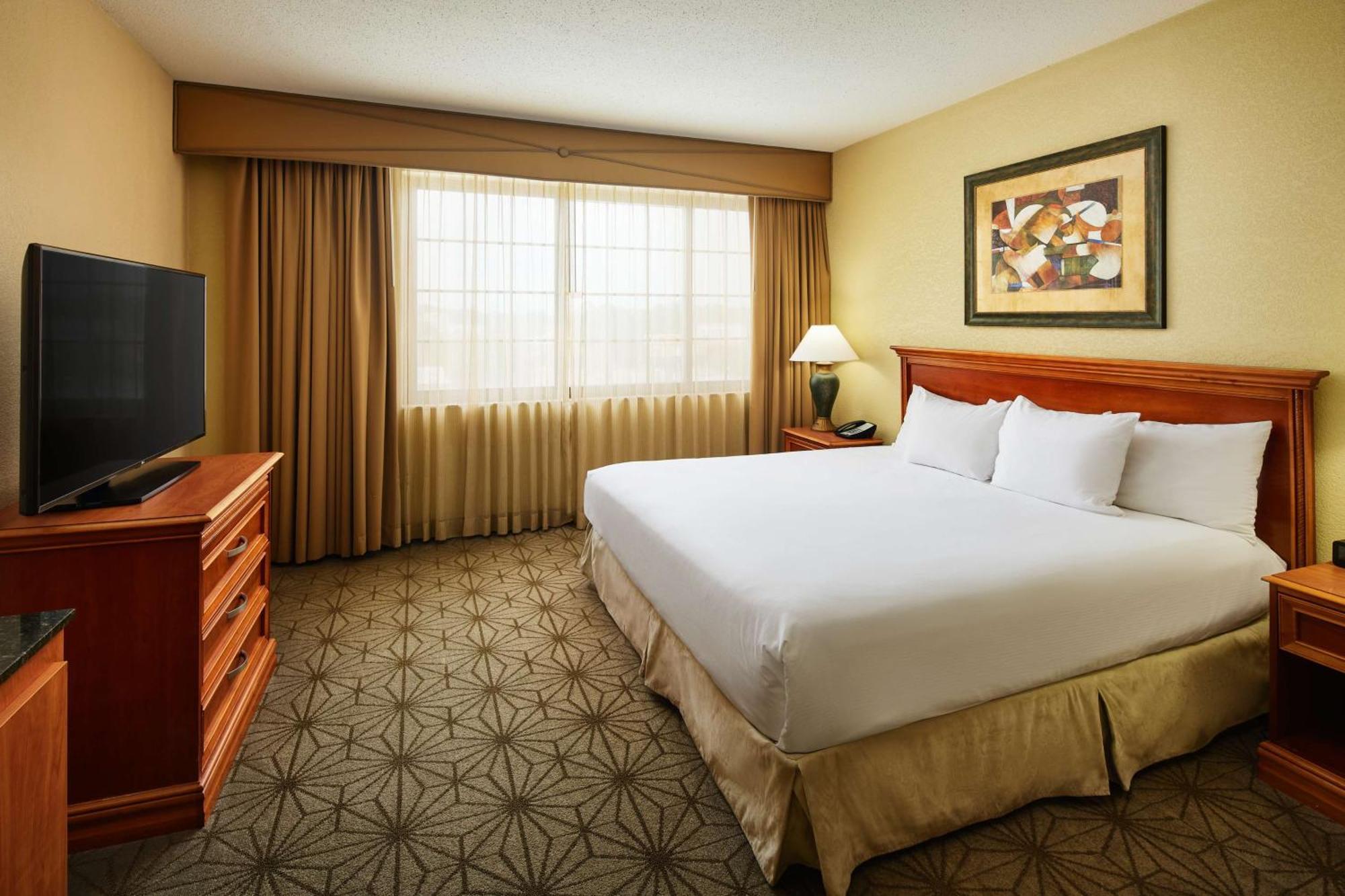 Embassy Suites By Hilton Columbia Greystone Exteriér fotografie