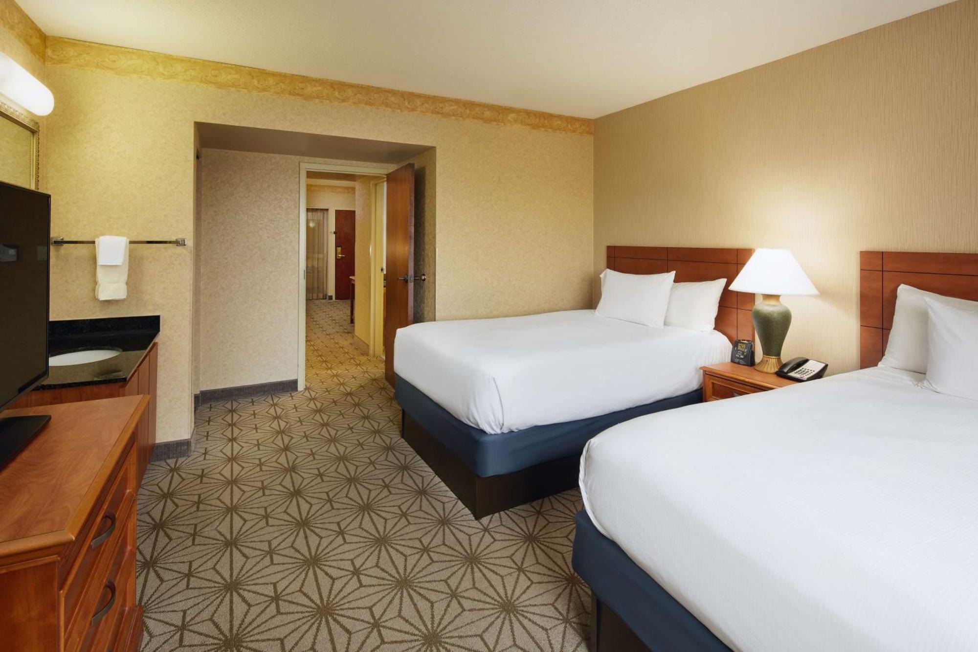 Embassy Suites By Hilton Columbia Greystone Exteriér fotografie