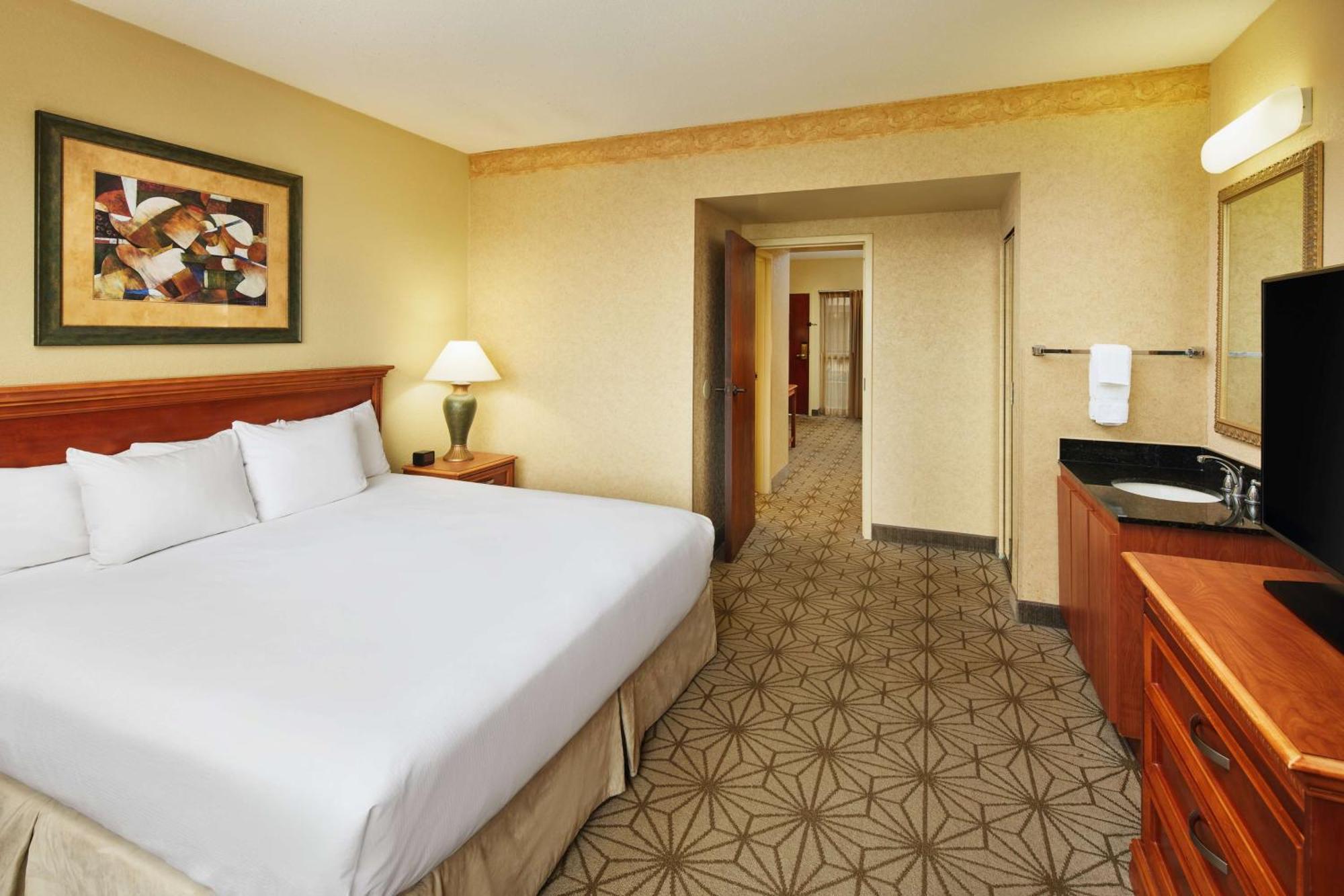 Embassy Suites By Hilton Columbia Greystone Exteriér fotografie