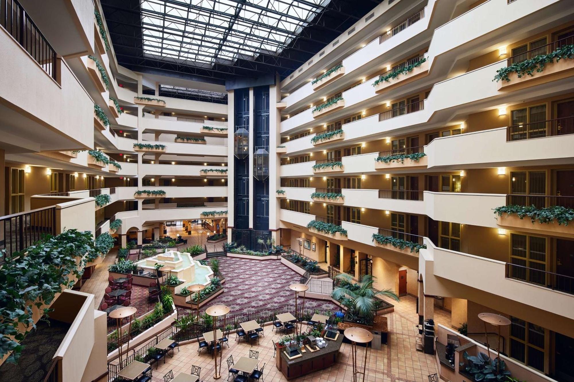 Embassy Suites By Hilton Columbia Greystone Exteriér fotografie